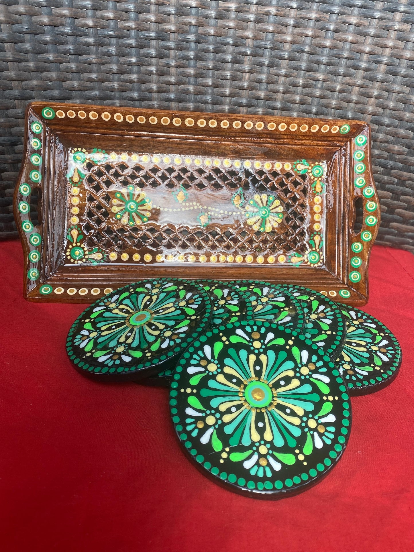 Mandala Design Wood Costers with small tray ( hand painted)